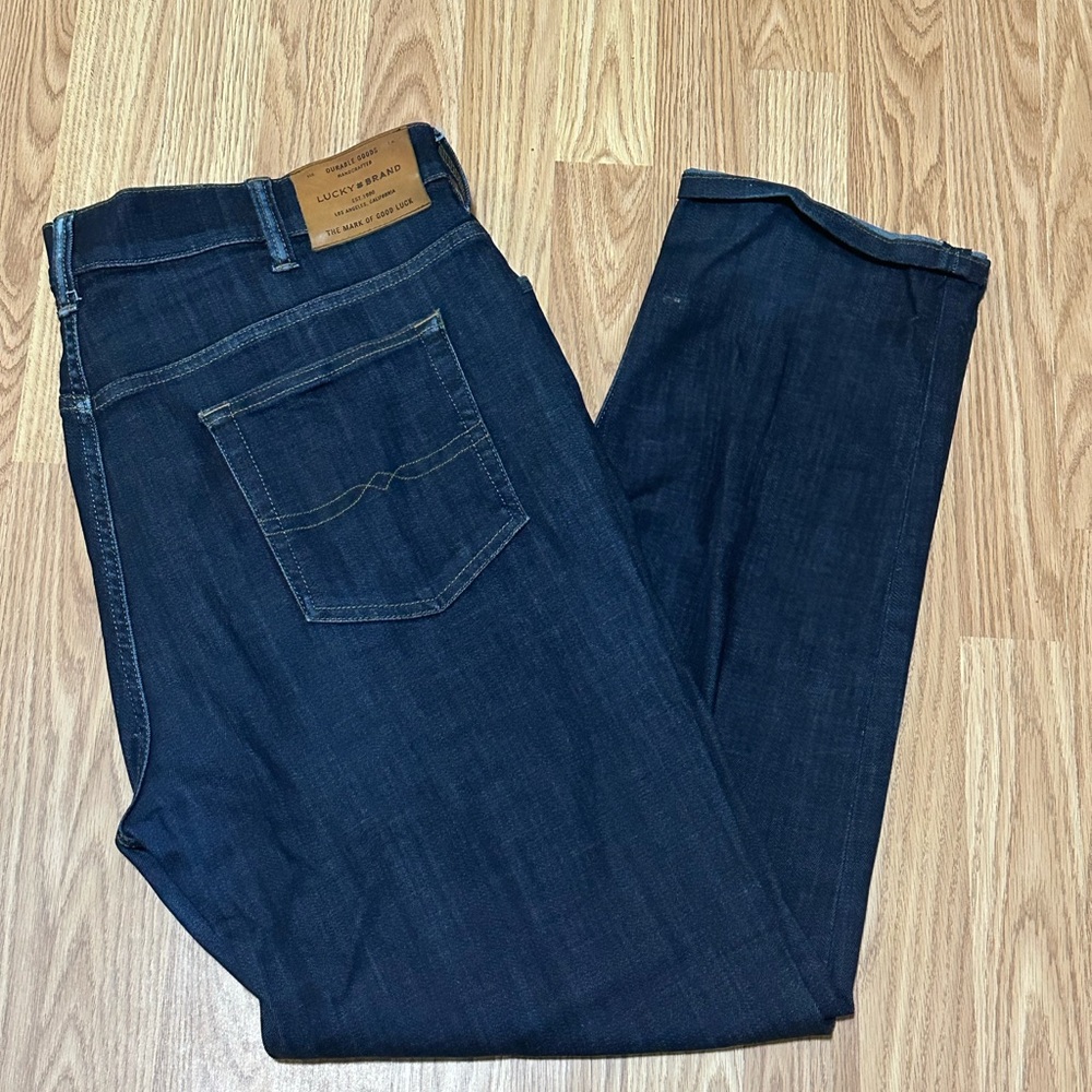 Lucky Brand Dark Blue Straight Jeans - Athletic Fit - Size 40 x 32